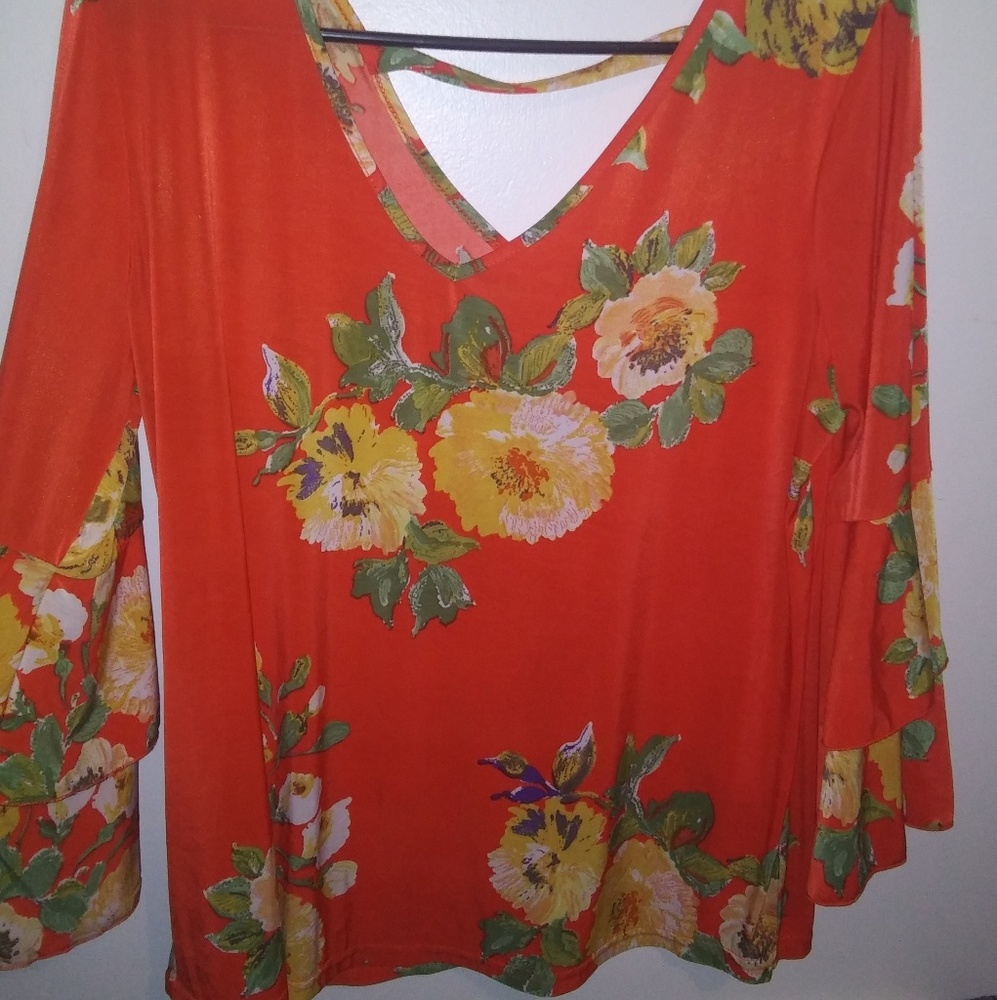 Beautiful Flower top